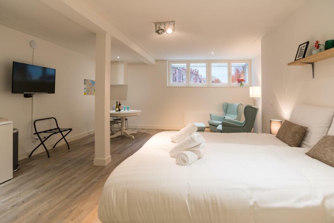 Clean And Modern Nassau Canal Apartment Амстердам Екстериор снимка